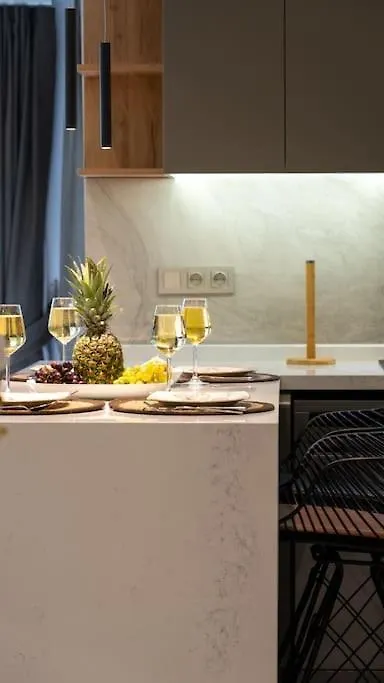 Apartamento Fethiye Merkezde Jakuzili Lueks Daire - Ocekhomes Meva Turquía